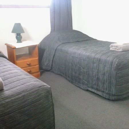 Rangiora Lodge Motel Buitenkant foto