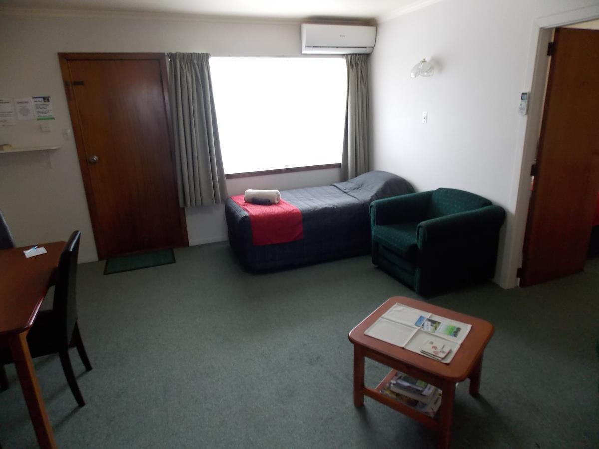Rangiora Lodge Motel Buitenkant foto