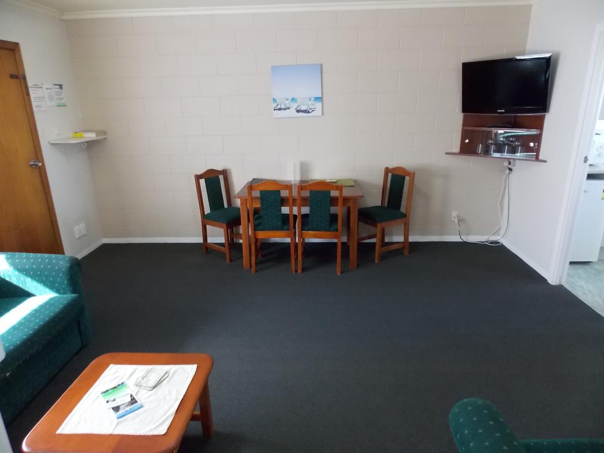 Rangiora Lodge Motel Buitenkant foto
