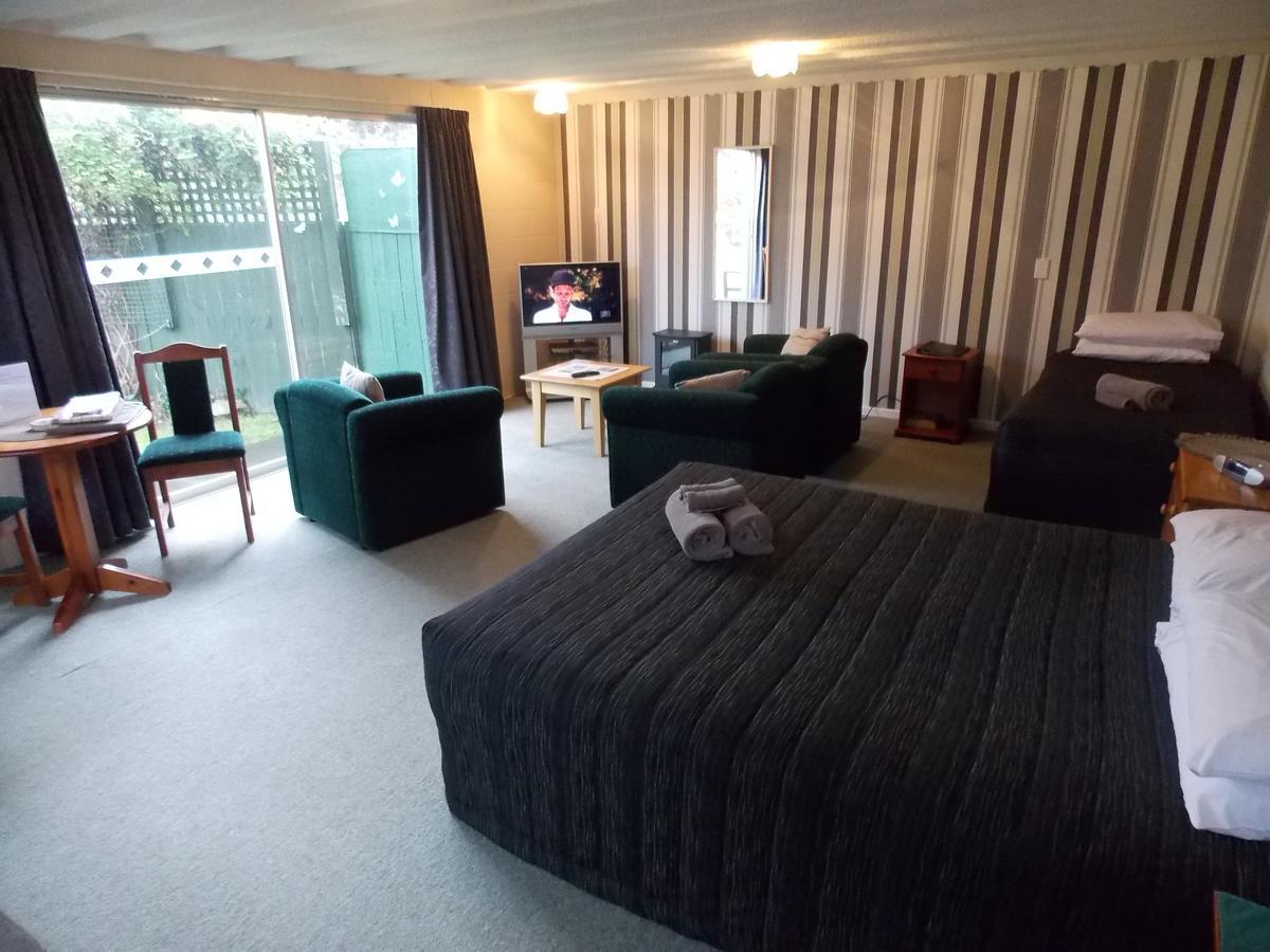 Rangiora Lodge Motel Buitenkant foto