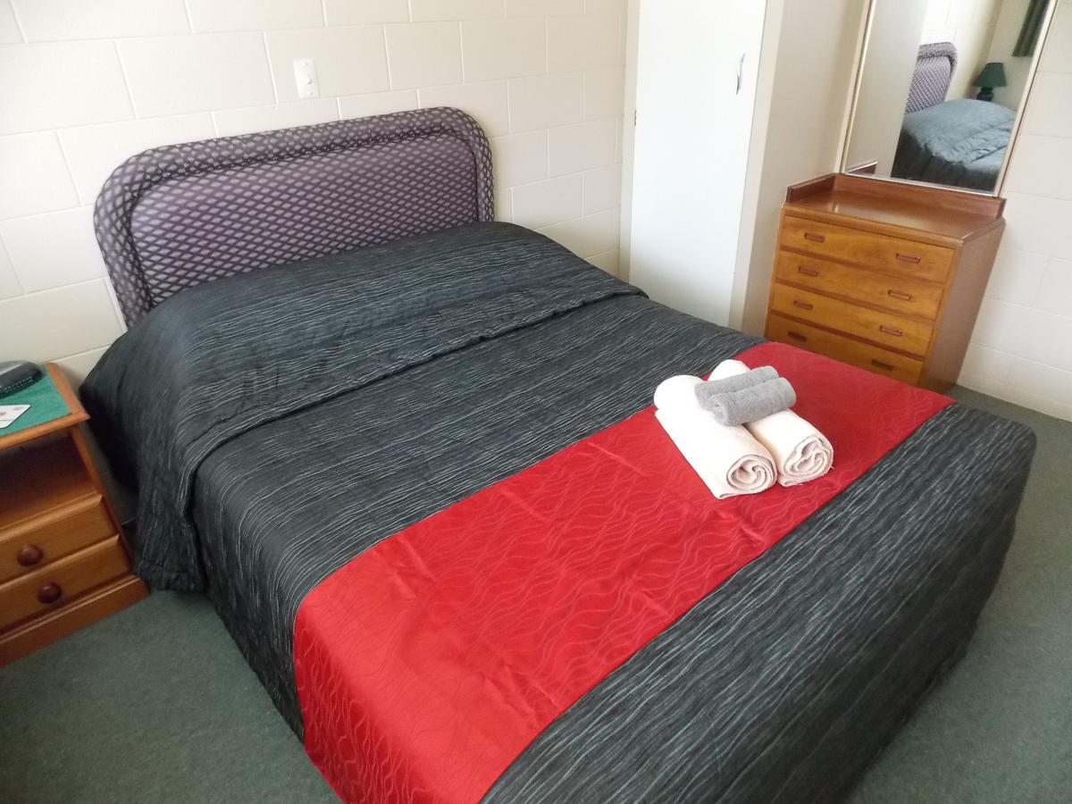 Rangiora Lodge Motel Buitenkant foto
